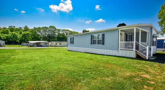 Photo of 31 Gail Dr, Martinsburg, WV 25403