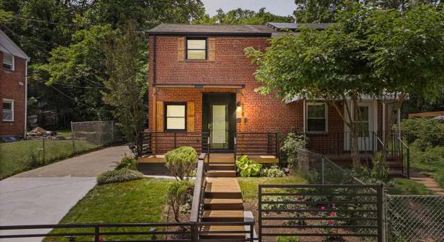 Photo of 618 Cabin Branch Dr, Capitol Heights, MD 20743