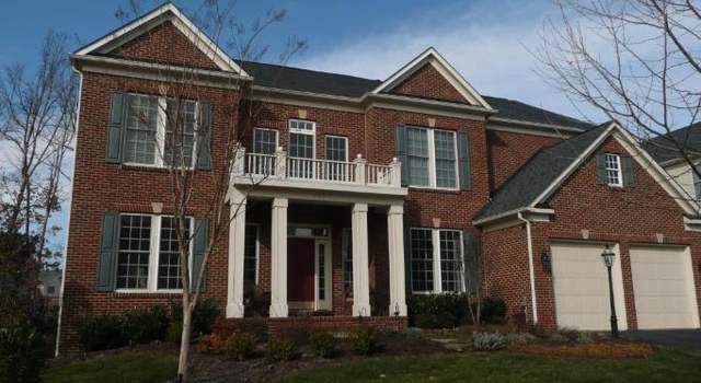Photo of 19017 Kipheart Dr, Leesburg, VA 20176