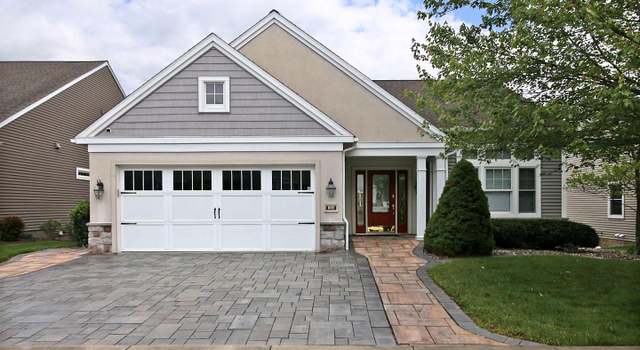 Photo of 1055 Stanford Dr, Lebanon, PA 17042