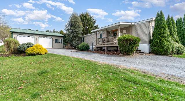 Photo of 201 3rd St, Millersburg, PA 17061