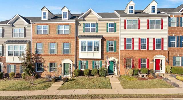 Photo of 40418 Toucan Way, Leesburg, VA 20175