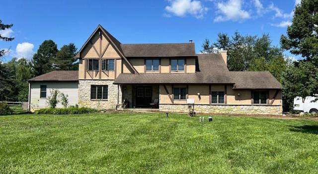 Photo of 721 Cox Rd, Moorestown, NJ 08057