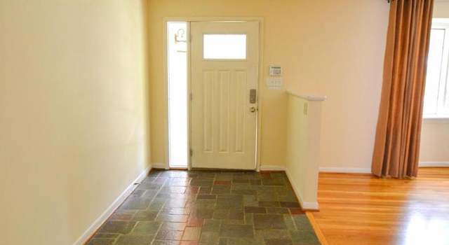 Photo of 2121 Fernglen Way, Catonsville, MD 21228