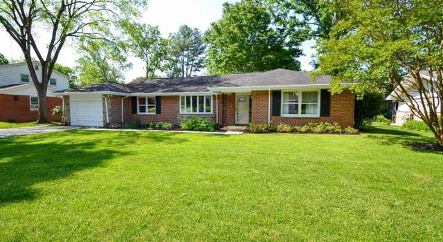 Photo of 2121 Fernglen Way, Catonsville, MD 21228