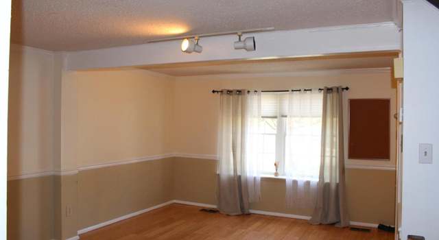 Photo of 6827 Heatherway Ct, Alexandria, VA 22315