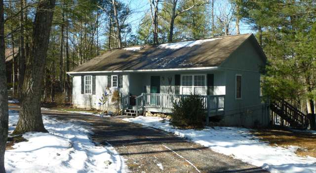 Photo of 567 Basswood Ln, Basye, VA 22810