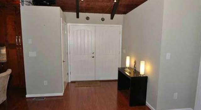 Photo of 10341 Lake Jackson Dr, Manassas, VA 20111