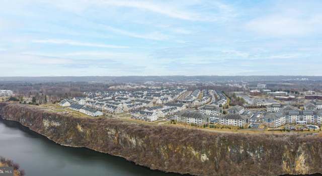 Photo of 600 Holywell Dr, Malvern, PA 19355