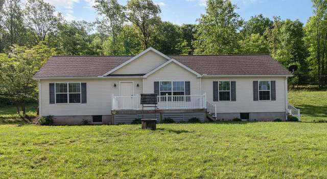 Photo of 7 Kristin Dr, Landisburg, PA 17040
