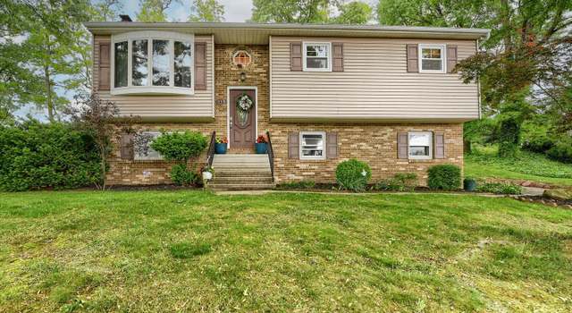 Photo of 115 Sugar Maple Dr, Etters, PA 17319