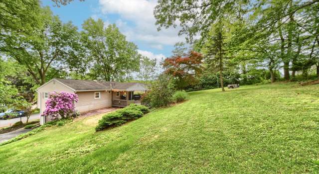 Photo of 115 Sugar Maple Dr, Etters, PA 17319