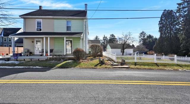 Photo of 152 W High St, Maytown, PA 17550