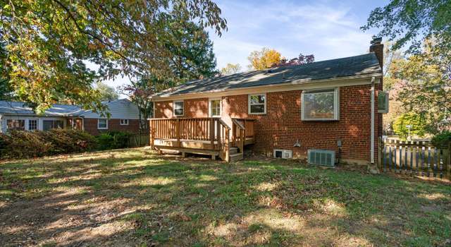 Photo of 3217 Norfolk Ln, Falls Church, VA 22042