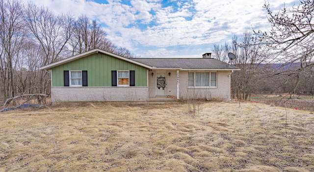 Photo of 3394 S Summer Valley Rd, New Ringgold, PA 17960