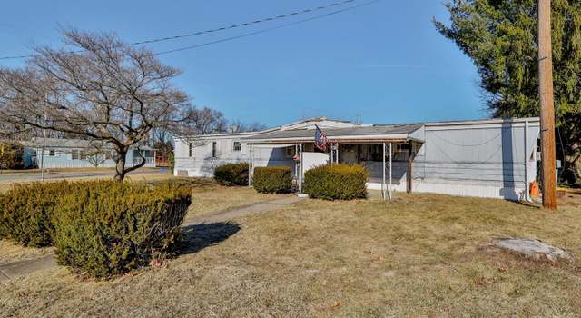 Photo of 6032 Diana St, Nazareth, PA 18064