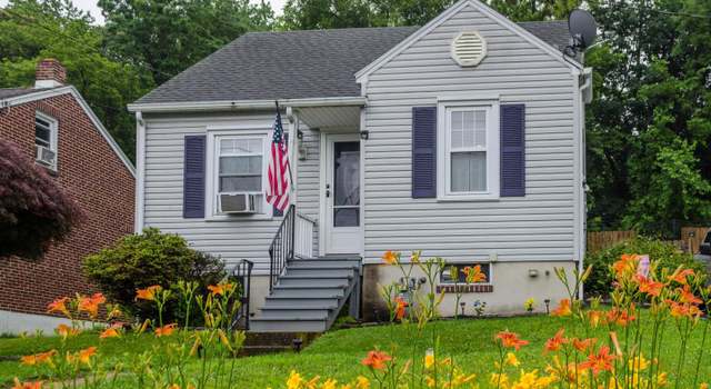 Photo of 556 Hillcrest Rd, York, PA 17403