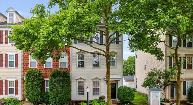 Photo of 43573 Mink Meadows St, Chantilly, VA 20152