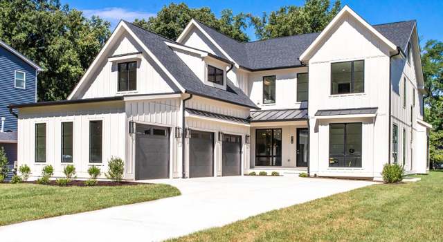 Photo of 318 Owaissa Rd SE, Vienna, VA 22180