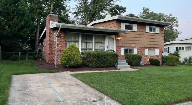 Photo of 405 Farragut Ave, Rockville, MD 20851