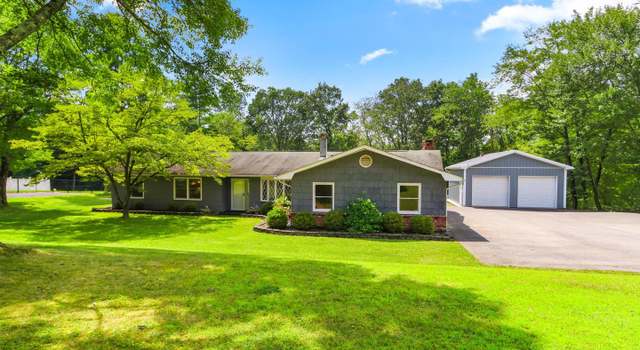 Photo of 540 Rolling Pines Dr, Saylorsburg, PA 18353