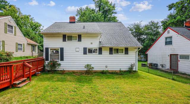 Photo of 5940 Lemay Rd, Rockville, MD 20851
