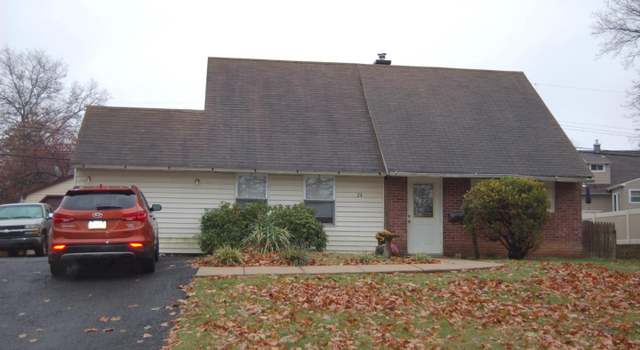 Photo of 24 Quay Rd, Levittown, PA 19057