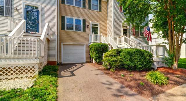 Photo of 512 Covington Ter NE, Leesburg, VA 20176