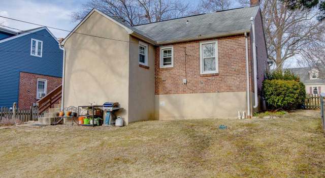 Photo of 233 N Beaumont Ave, Catonsville, MD 21228