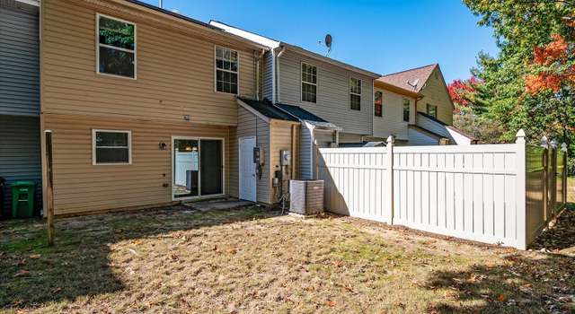 Photo of 2431 W Rosecroft Village Cir, Oxon Hill, MD 20745