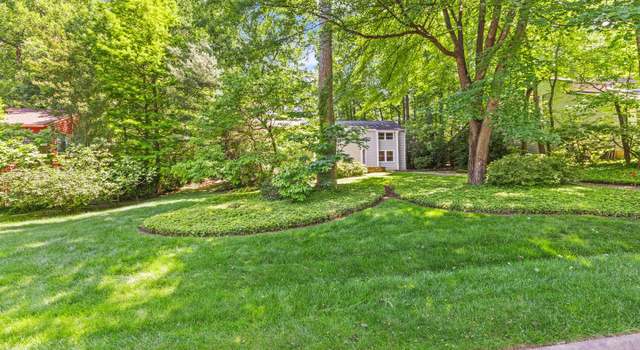 Photo of 1925 Upper Lake Dr, Reston, VA 20191