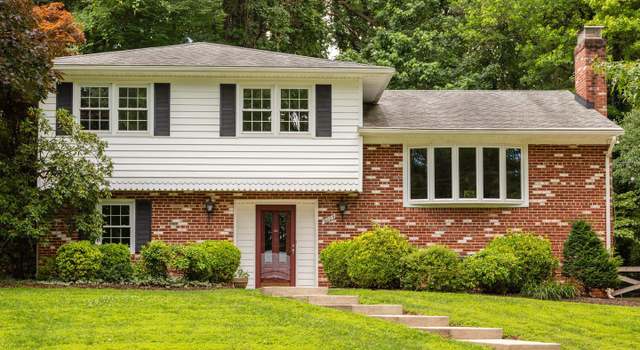 Photo of 9025 Denise Ln, Fairfax, VA 22031