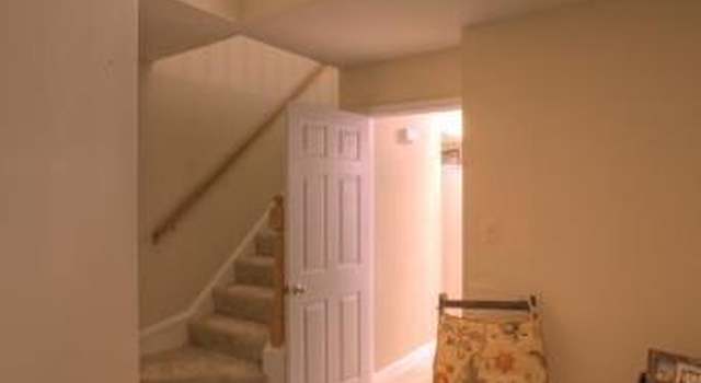 Photo of 1122-A Stafford St, Arlington, VA 22201