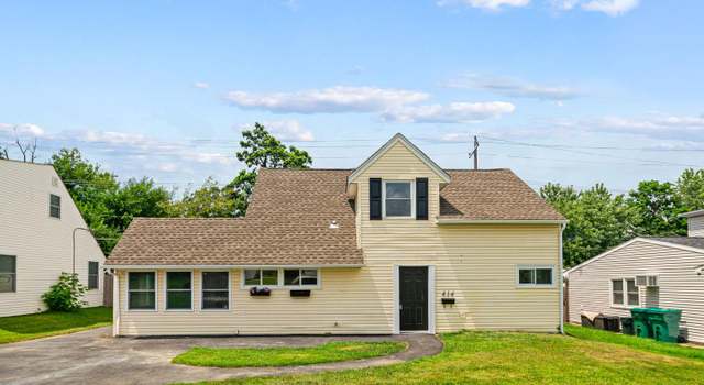 Photo of 414 Holly Dr, Levittown, PA 19055