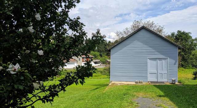 Photo of 22 Spring Rd, Summit Station, PA 17979
