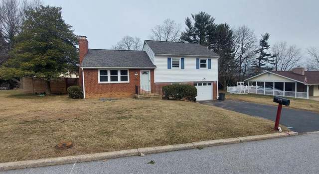 Photo of 207 Oak St, Mount Airy, MD 21771