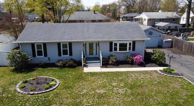 Photo of 375 Bennett St, Roebling, NJ 08554