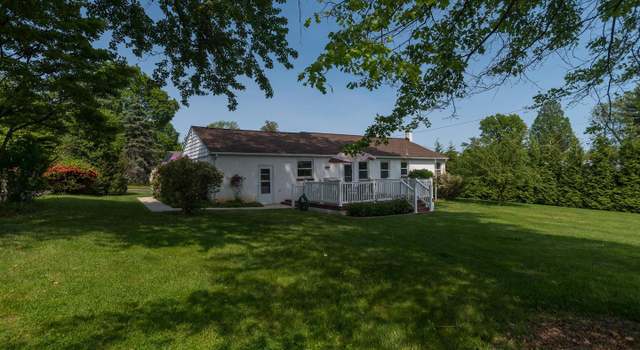 Photo of 810 Bluebell Rd, Warminster, PA 18974