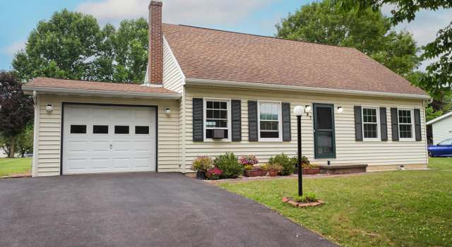 Photo of 137 October Dr, State College, PA 16801