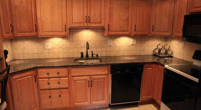 Photo of 4000 Gypsy Ln #530, Philadelphia, PA 19129