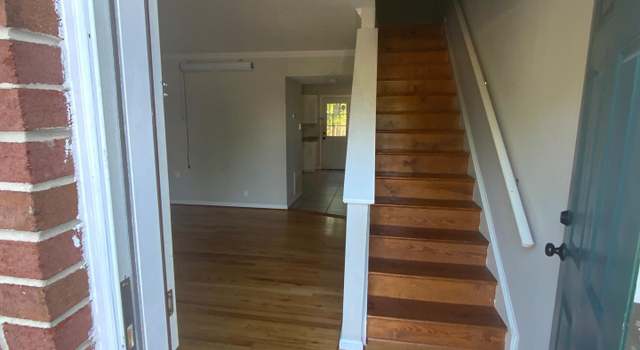 Photo of 225 Buckingham Dr, Stephens City, VA 22655