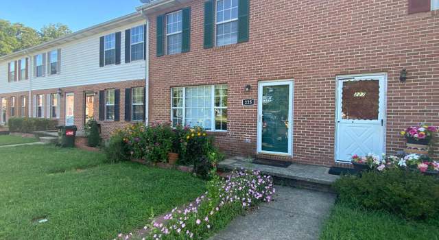 Photo of 225 Buckingham Dr, Stephens City, VA 22655
