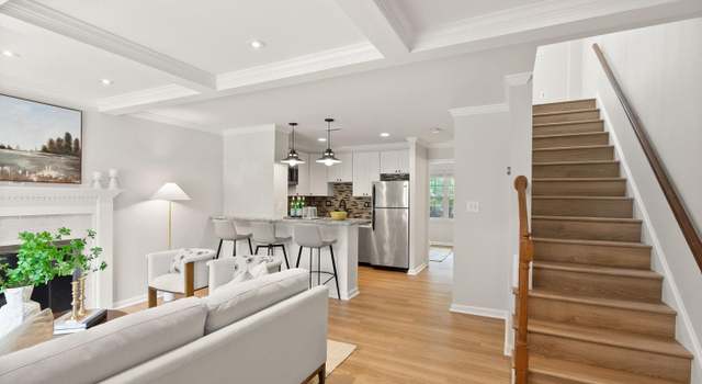 Photo of 2500 Fairfax Dr Unit B, Arlington, VA 22201