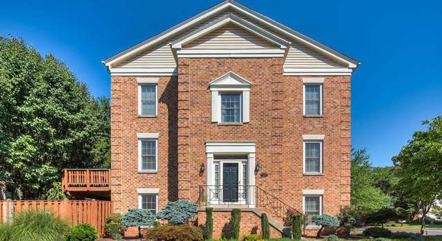 Photo of 5127 Woodfield Dr, Centreville, VA 20120