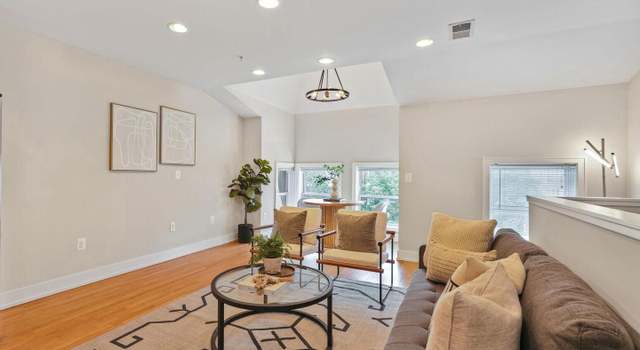 Property at 2515 17th St NW #5, Washington, DC 20009, 2 beds, 2 baths