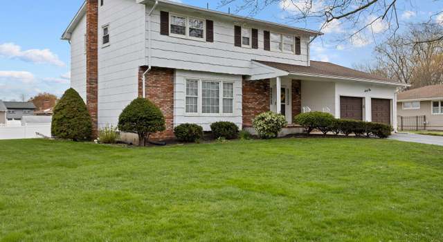 Photo of 61 Tudor Dr, Hamilton, NJ 08690