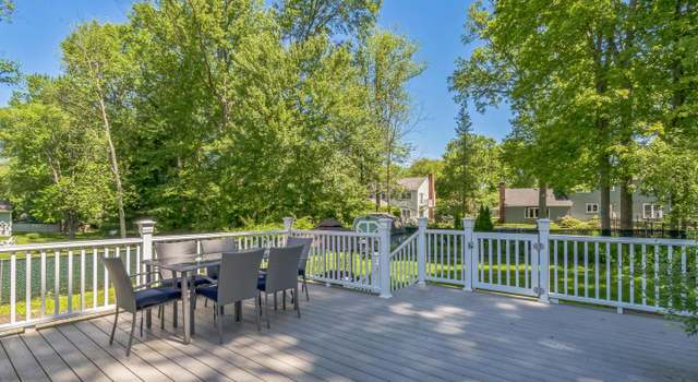 Photo of 76 Briarwood Dr E, Berkeley Heights, NJ 07922