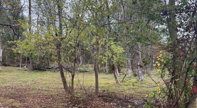 Photo of 2400 Horseshoe Trl, Chester Springs, PA 19425