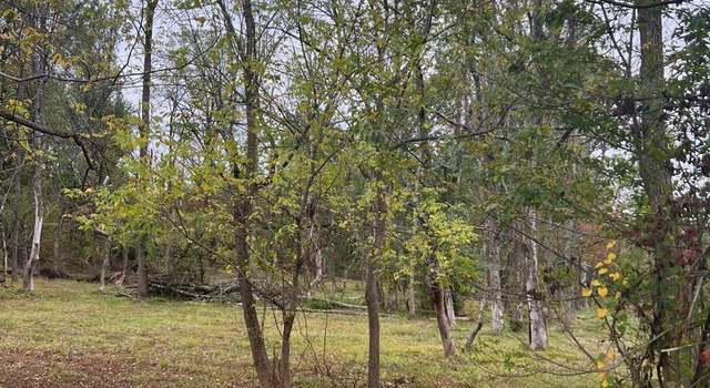 Photo of 2400 Horseshoe Trl, Chester Springs, PA 19425