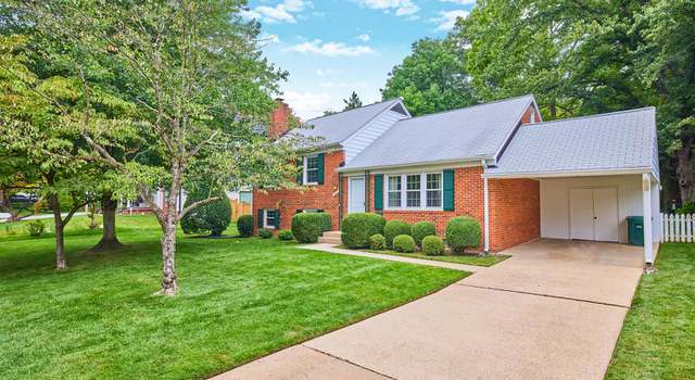 Photo of 4218 Willow Woods Dr, Annandale, VA 22003
